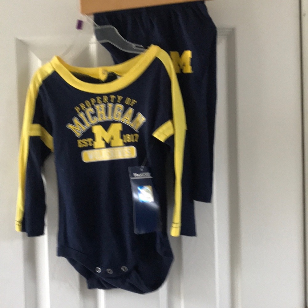 University of Michigan Onesie 12 mos. & Pants 6-9